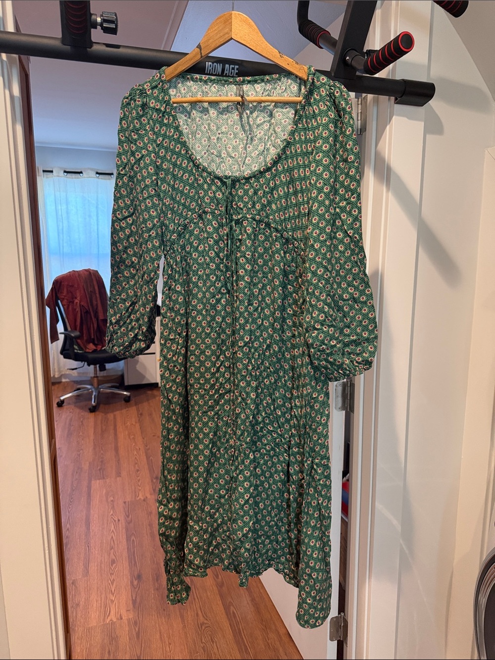 Anthropologie Green Floral Midi Dress with Puff Sleeves